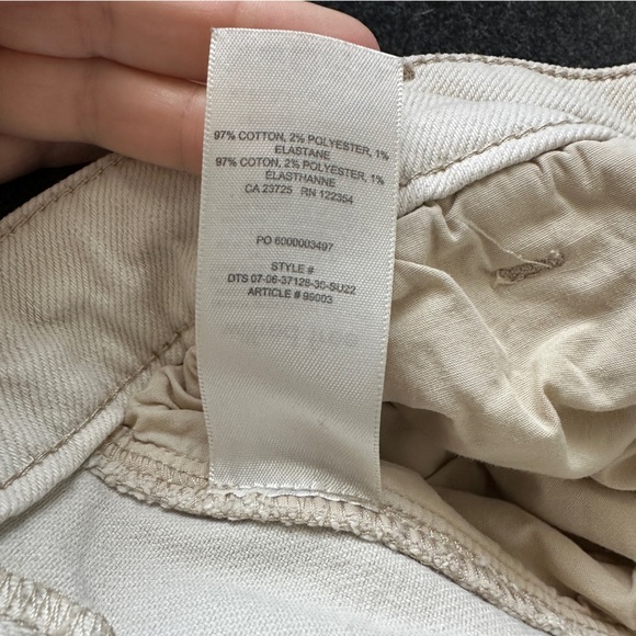 Aritzia Wilfred Free Modern Cargo Pant Light Khaki - Picture 8 of 9